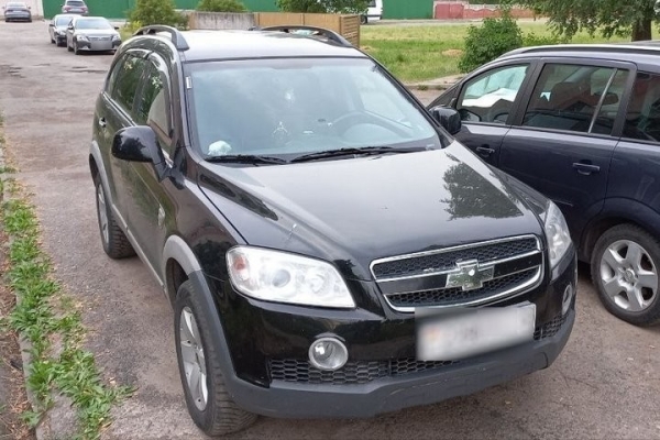 Дети повредили автомобиль, играя с мячом. Что за это будет? Дети повредили автомобиль, играя с мячом. Что за это будет?