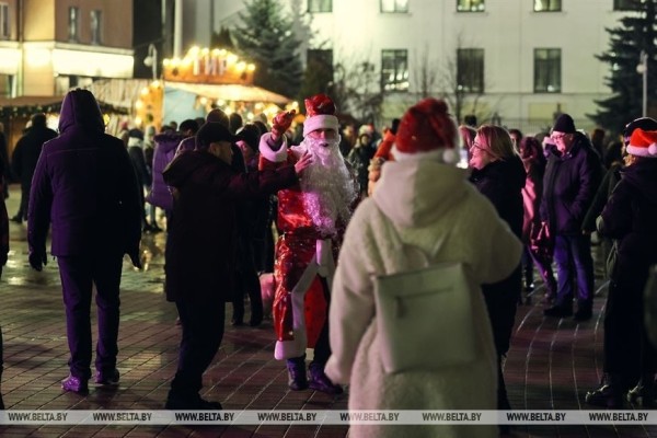 Как прошла новогодняя ночь в Бресте. Фоторепортаж Как прошла новогодняя ночь в Бресте. Фоторепортаж