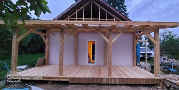 «Это была моя самая душевная инвестиция». Как белорусская бизнес-леди отремонтировала дом прадеда в деревне «Это была моя самая душевная инвестиция». Как белорусская бизнес-леди отремонтировала дом прадеда в деревне