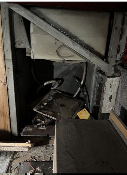 В пассажирском автобусе, приехавшем из Беларуси в Литву, обнаружили тайник с контрабандой В пассажирском автобусе, приехавшем из Беларуси в Литву, обнаружили тайник с контрабандой