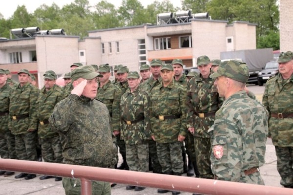 Присяга территориальных войск Кобринского района в лагере «Волна» Присяга территориальных войск Кобринского района в лагере «Волна»