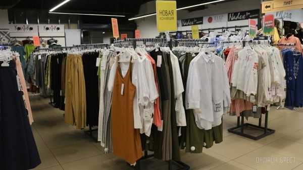 Соберите свой безупречный образ с иголочки в «ЦУМе», на третьем этаже. Готовимся к выпускным, линейкам, свадьбам Соберите свой безупречный образ с иголочки в «ЦУМе», на третьем этаже. Готовимся к выпускным, линейкам, свадьбам