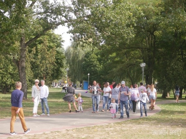 Врач объяснил, действительно ли нужно проходить 10 тысяч шагов в день