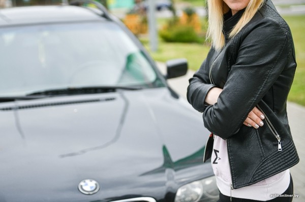 В Беларуси три человека купили BMW через счета-справки, а затем суд изъял машину как похищенную В Беларуси три человека купили BMW через счета-справки, а затем суд изъял машину как похищенную