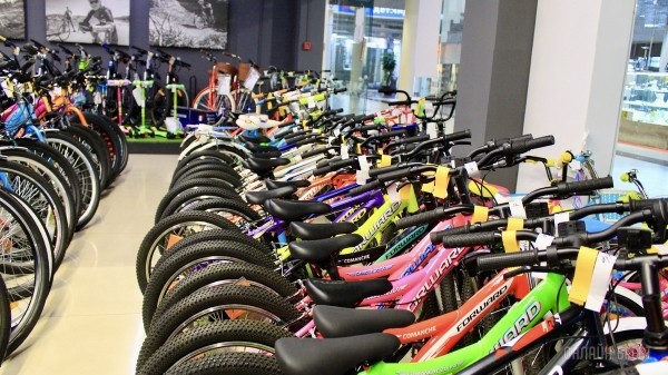 Вот это ЖАРА!!! Велосипеды для всех возрастов и на любой вкус в магазинах «Велосклад» Вот это ЖАРА!!! Велосипеды для всех возрастов и на любой вкус в магазинах «Велосклад»