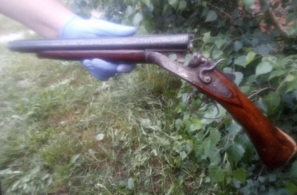 Житель Березовского района инсценировал самоубийство Житель Березовского района инсценировал самоубийство