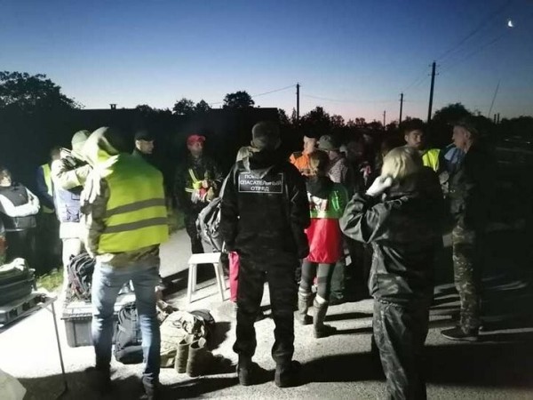 В Кобринском районе всю ночь искали пропавшего пожилого мужчину — нашли в лесу под утро В Кобринском районе всю ночь искали пропавшего пожилого мужчину — нашли в лесу под утро