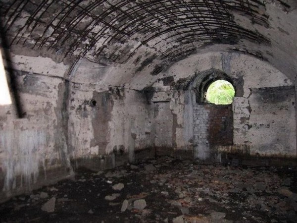 На аукцион выставили часть Брестской крепости. Готовьте 164 000 рублей, и она ваша На аукцион выставили часть Брестской крепости. Готовьте 164 000 рублей, и она ваша