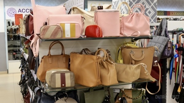 А вы готовы к лету? Одежда, аксессуары, товары для дома – на третьем этаже «ЦУМа» есть все, что вам нужно! А вы готовы к лету? Одежда, аксессуары, товары для дома – на третьем этаже «ЦУМа» есть все, что вам нужно!