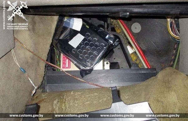 На таможне в Бресте пресекли попытку незаконного ввоза криптокошельков На таможне в Бресте пресекли попытку незаконного ввоза криптокошельков