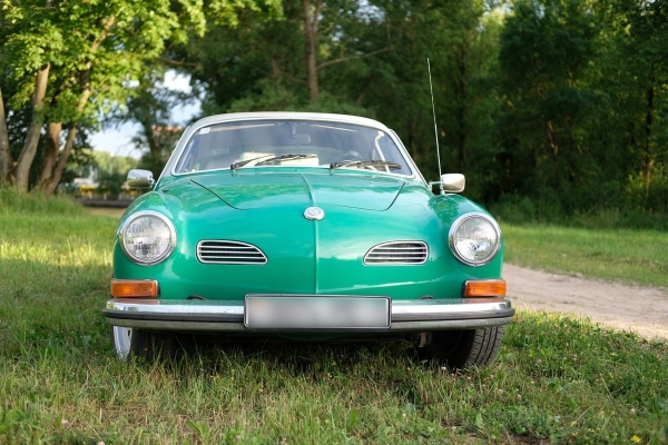 Porsche для домохозяек. Белорус рассказал о 48-летнем Volkswagen Karmann-Ghia Porsche для домохозяек. Белорус рассказал о 48-летнем Volkswagen Karmann-Ghia