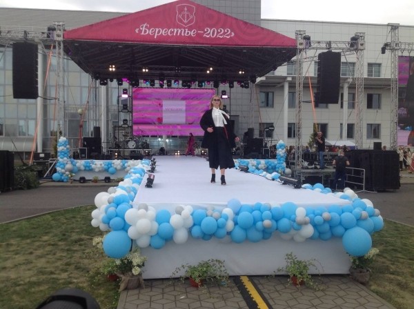 В Бресте стартовал первый фестиваль моды и стиля «LookБуг» В Бресте стартовал первый фестиваль моды и стиля «LookБуг»