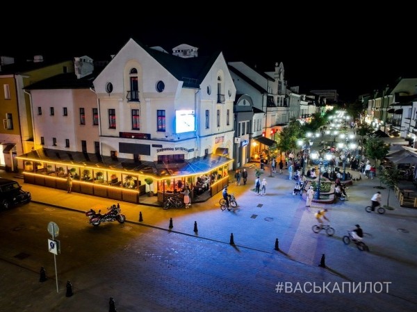 Самая красивая улица Бреста
Самая красивая улица Бреста