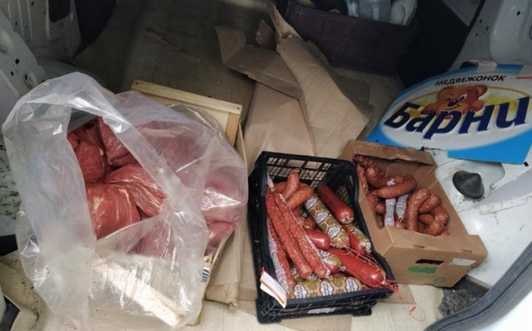Ворованная колбаса в служебном авто. В Брестской области за хищение задержали водителя одного из предприятий Ворованная колбаса в служебном авто. В Брестской области за хищение задержали водителя одного из предприятий
