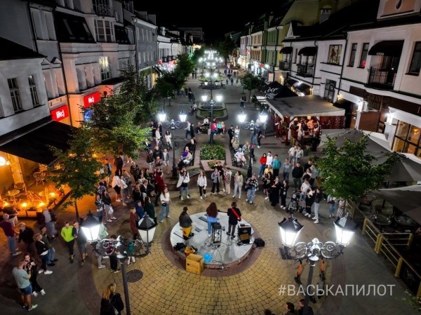 Самая красивая улица Бреста
Самая красивая улица Бреста