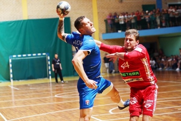 В решающем матче Кубка Белгазпромбанка сборная Беларуси обыграла гандболистов клуба «Мешков Брест» В решающем матче Кубка Белгазпромбанка сборная Беларуси обыграла гандболистов клуба «Мешков Брест»