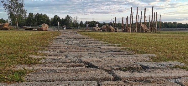 Читатель: Красивая Набережная в Бресте. Фото сделаны вчера вечером
Читатель: Красивая Набережная в Бресте. Фото сделаны вчера вечером