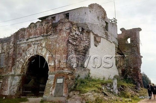 Брестская крепость до строительства Мемориального комплекса, 1966 год
Брестская крепость до строительства Мемориального комплекса, 1966 год