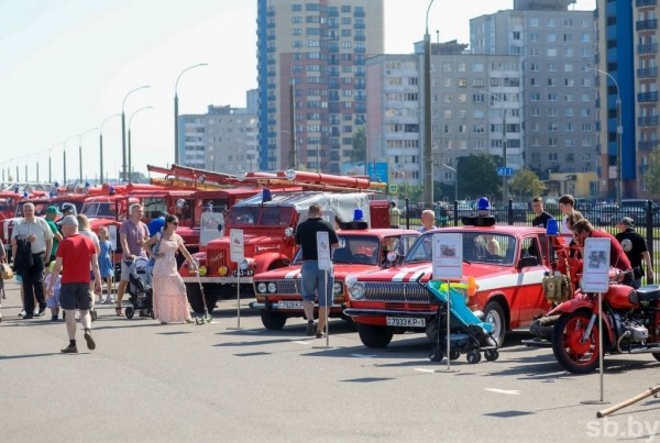 В Бресте открыли ЧМ по пожарно-спасательному спорту В Бресте открыли ЧМ по пожарно-спасательному спорту