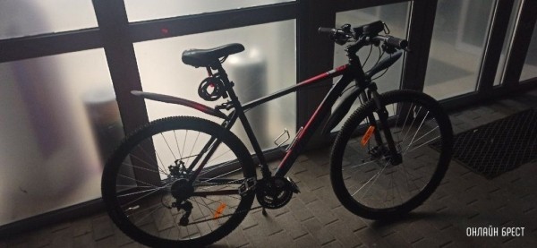 Читатель: Вчера вечером дал детям велосипед покататься, они оставили его в районе улицы Грибоедова в Бресте. Спустя какое-то время его украли
Читатель: Вчера вечером дал детям велосипед покататься, они оставили его в районе улицы Грибоедова в Бресте. Спустя какое-то время его украли