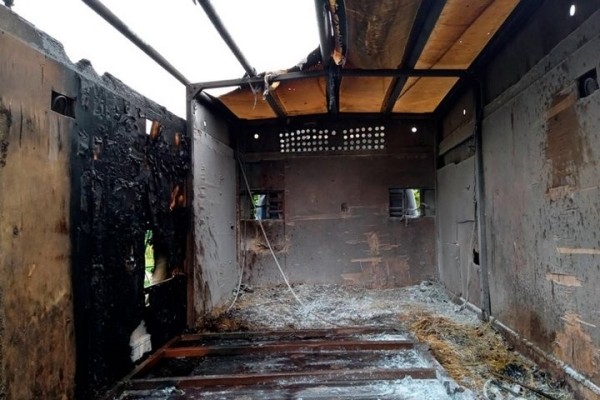 В Кобрине горел грузовик В Кобрине горел грузовик