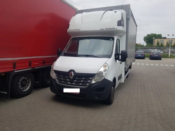 Водитель грузовика переехал в Польшу и рассказал о заработке Водитель грузовика переехал в Польшу и рассказал о заработке