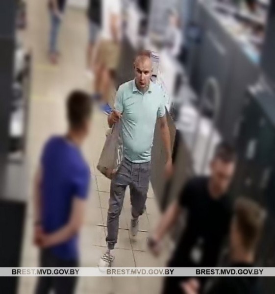 В Бресте милиция ищет двух мужчин. Зачем? В Бресте милиция ищет двух мужчин. Зачем?