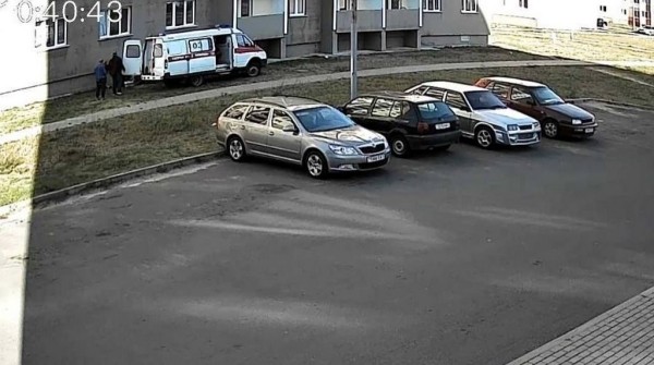 Двухлетний малыш выпал из окна на 9-м этаже жилого дома в Светлогорске Двухлетний малыш выпал из окна на 9-м этаже жилого дома в Светлогорске