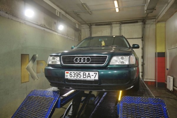 «Дедушка никого к машине не подпускал». История Audi A6 (С4), которая в семье белорусов уже 15 лет «Дедушка никого к машине не подпускал». История Audi A6 (С4), которая в семье белорусов уже 15 лет