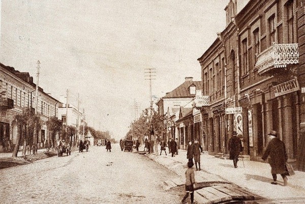 Раньше и сейчас. Брест, ул. Советская
Раньше и сейчас. Брест, ул. Советская