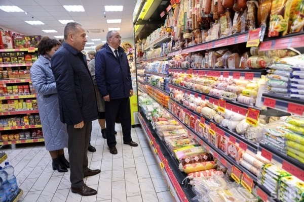 Председатель Брестского областного Совета депутатов провел мониторинг цен в Березовском районе Председатель Брестского областного Совета депутатов провел мониторинг цен в Березовском районе