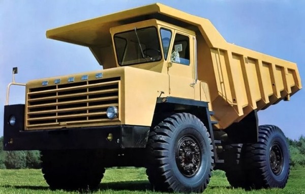 Как был создан знаменитый БелАЗ Как был создан знаменитый БелАЗ