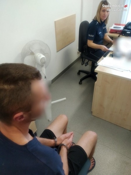 В Польше белорус после ДТП пытался на машине уйти от полиции В Польше белорус после ДТП пытался на машине уйти от полиции