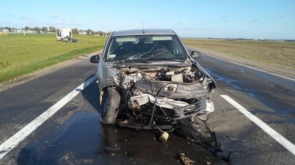 Под Брестом легковушка столкнулась с грузовиком Под Брестом легковушка столкнулась с грузовиком