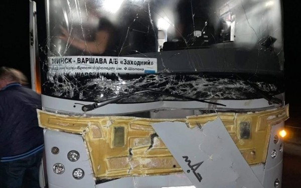 Судьбу не обманешь. Что случилось в Польше с автобусом, который сменил столкнувшуюся с лосем машину у Барановичей Судьбу не обманешь. Что случилось в Польше с автобусом, который сменил столкнувшуюся с лосем машину у Барановичей