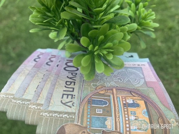 Зарплаты бюджетников вновь вырастут в Беларуси – на сколько?