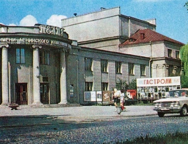 Гостиница «Буг» и театр. Старые фото Бреста
Гостиница «Буг» и театр. Старые фото Бреста