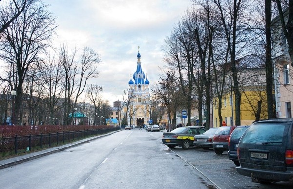 Как было раньше: вид на Свято-Николаевскую Братскую церковь
Как было раньше: вид на Свято-Николаевскую Братскую церковь