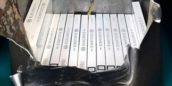 Хитрый тайник сделал водитель автобуса, ехавший из Беларуси: литовские пограничники не могли к нему добраться без пожарных-спасателей Хитрый тайник сделал водитель автобуса, ехавший из Беларуси: литовские пограничники не могли к нему добраться без пожарных-спасателей