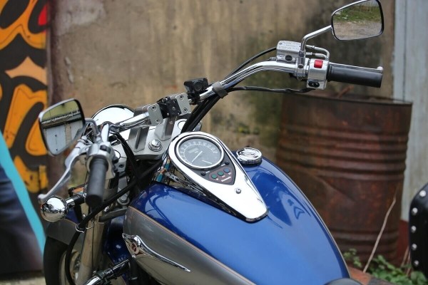 «Был выбор: очень хорошо жить на накопления здесь или средненько в США». Мастер по ремонту мотоциклов о возвращении в Беларусь «Был выбор: очень хорошо жить на накопления здесь или средненько в США». Мастер по ремонту мотоциклов о возвращении в Беларусь