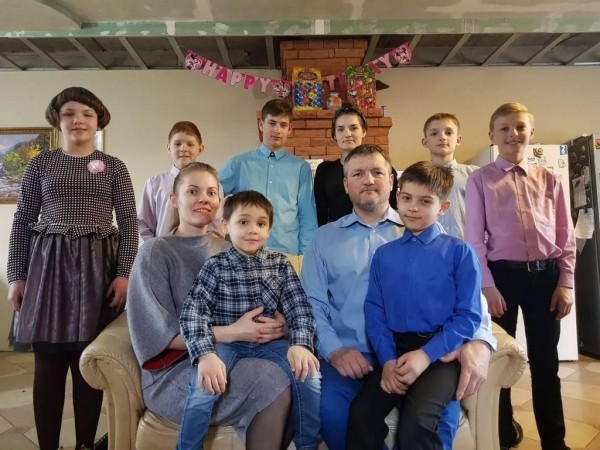 «Можно буду называть тебя папой?» – как белорус взял на воспитание 9 детей «Можно буду называть тебя папой?» – как белорус взял на воспитание 9 детей