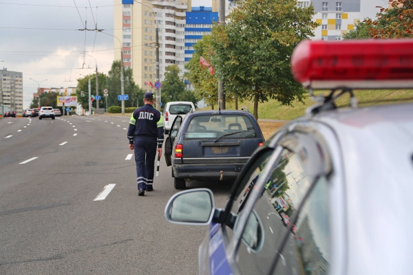Что думают водители о камерах фотофиксации, которые ловят авто без техосмотра? Что думают водители о камерах фотофиксации, которые ловят авто без техосмотра?