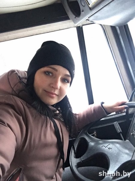 «Надоело жить по вайберу». Как жительница Беларуси вслед за мужем пошла в дальнобойщики «Надоело жить по вайберу». Как жительница Беларуси вслед за мужем пошла в дальнобойщики