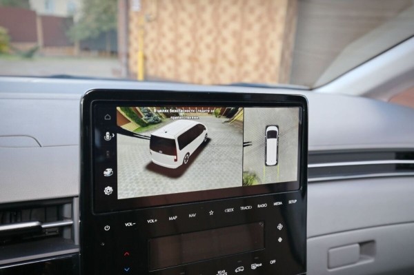 «Растаможка – 25 000 евро!» Белорус привез дизельный Hyundai Staria. Что за он? «Растаможка – 25 000 евро!» Белорус привез дизельный Hyundai Staria. Что за он?