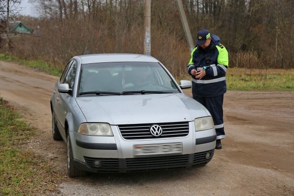Что думают водители о камерах фотофиксации, которые ловят авто без техосмотра? Что думают водители о камерах фотофиксации, которые ловят авто без техосмотра?