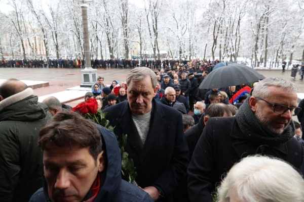 Церемония прощания с Владимиром Макеем Церемония прощания с Владимиром Макеем