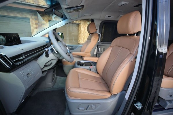 «Растаможка – 25 000 евро!» Белорус привез дизельный Hyundai Staria. Что за он? «Растаможка – 25 000 евро!» Белорус привез дизельный Hyundai Staria. Что за он?