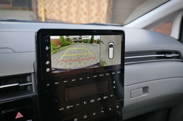 «Растаможка – 25 000 евро!» Белорус привез дизельный Hyundai Staria. Что за он? «Растаможка – 25 000 евро!» Белорус привез дизельный Hyundai Staria. Что за он?