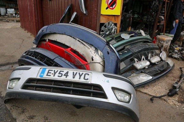 В Беларуси опять появились челноки? Какие автотовары везут из Польши, и сколько на этом можно заработать В Беларуси опять появились челноки? Какие автотовары везут из Польши, и сколько на этом можно заработать