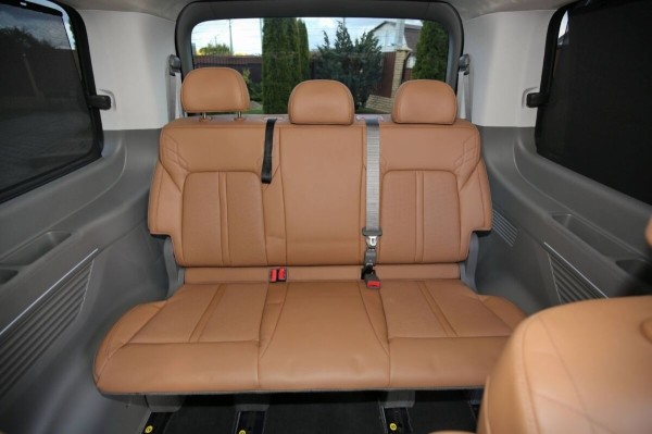 «Растаможка – 25 000 евро!» Белорус привез дизельный Hyundai Staria. Что за он? «Растаможка – 25 000 евро!» Белорус привез дизельный Hyundai Staria. Что за он?